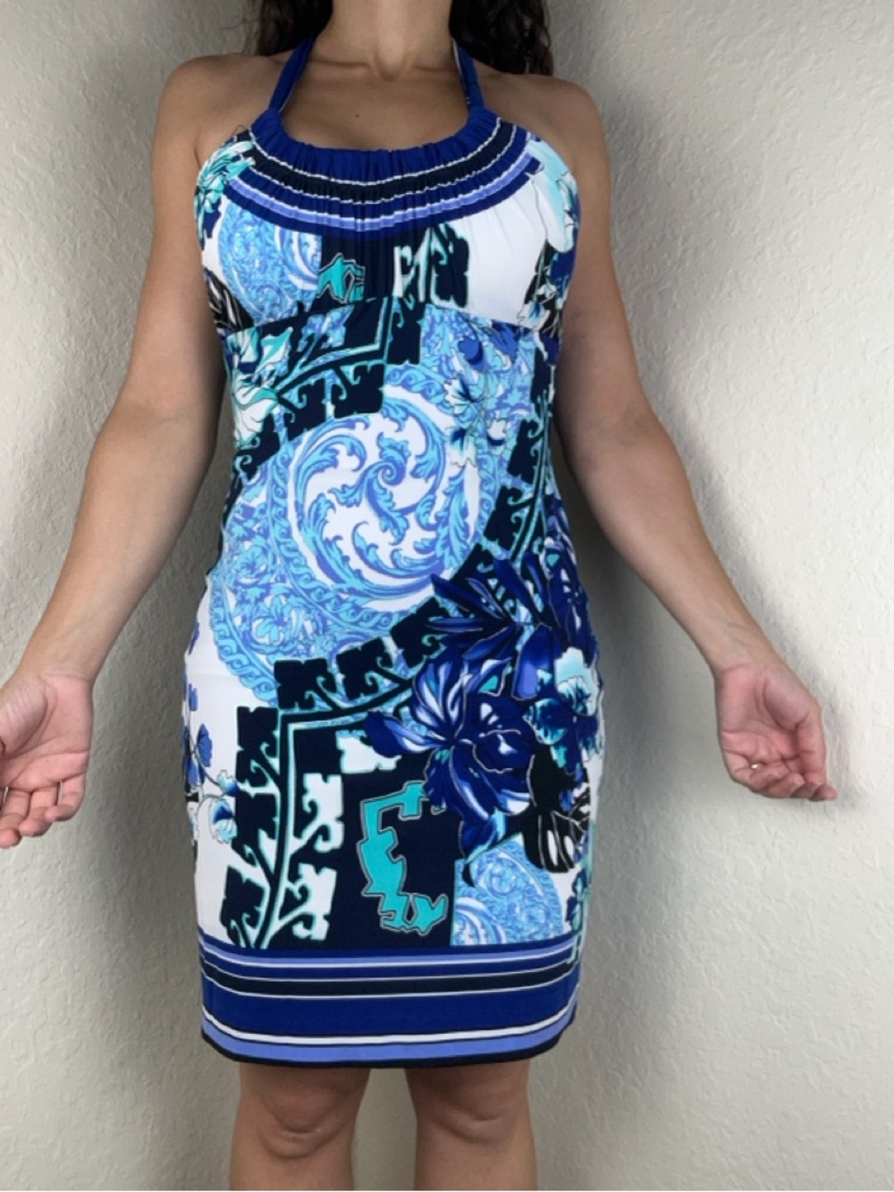 Cache Blue Paisley Halter Mini Dress Size 4 Bodycon Lined Built-In Bra NEW - Picture 3 of 10